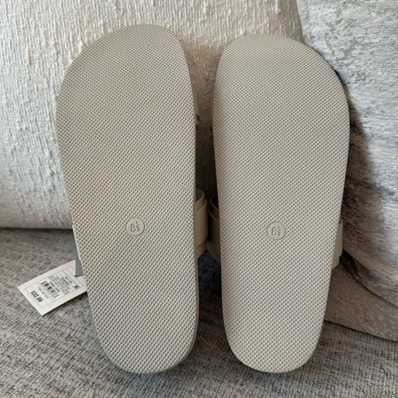 NWT A New Day Marcy Cream and Gold Sandals with Adjustable Straps - Picture 7 of 7